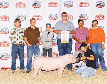 Jake Lewis
Reserve Champion Light AOB Gilt
2024 Cow Palace